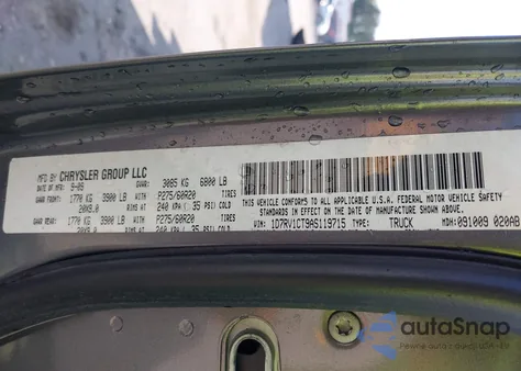 2010 Dodge Ram 1500 Slt/Sport/Trx z USA, uszkodzony, nr VIN 1D7RV1CT9AS119715